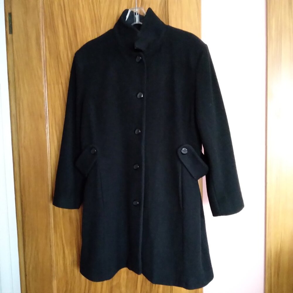 Andrea Brem Merino Wool and Lambswool Black Coat Size Extra Large Petite